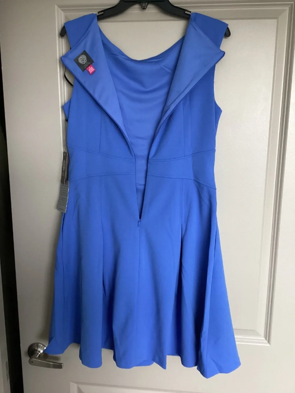 Vince Camuto Sleeveless Crepe Fit & Flare Dress, size 10 - Picture 10 of 13